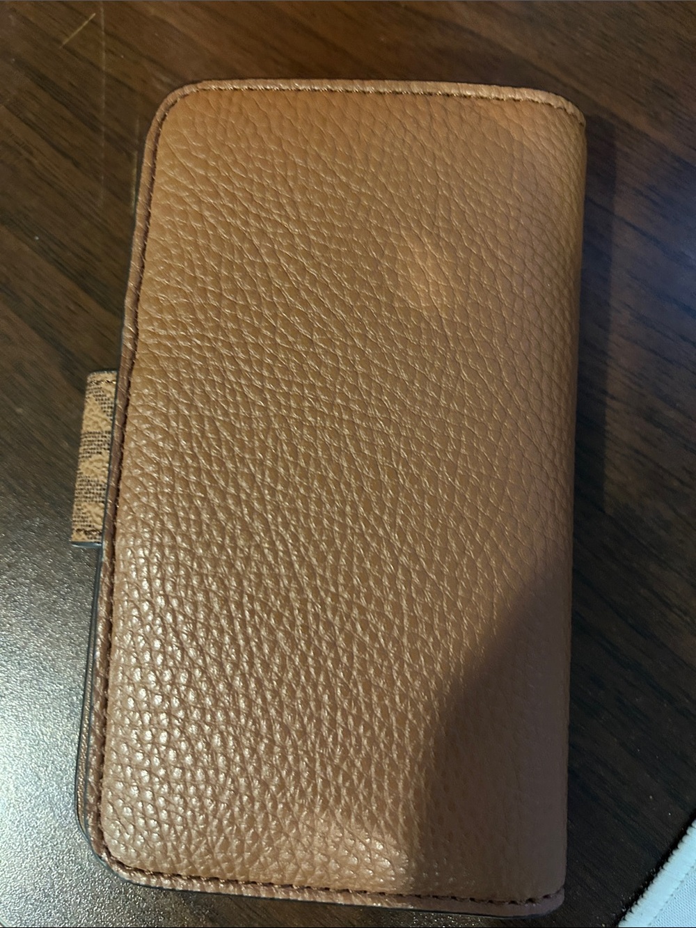 Michael Kors Jet Set Tan Pebbled Leather Wallet with MK Snap - Picture 2 of 3